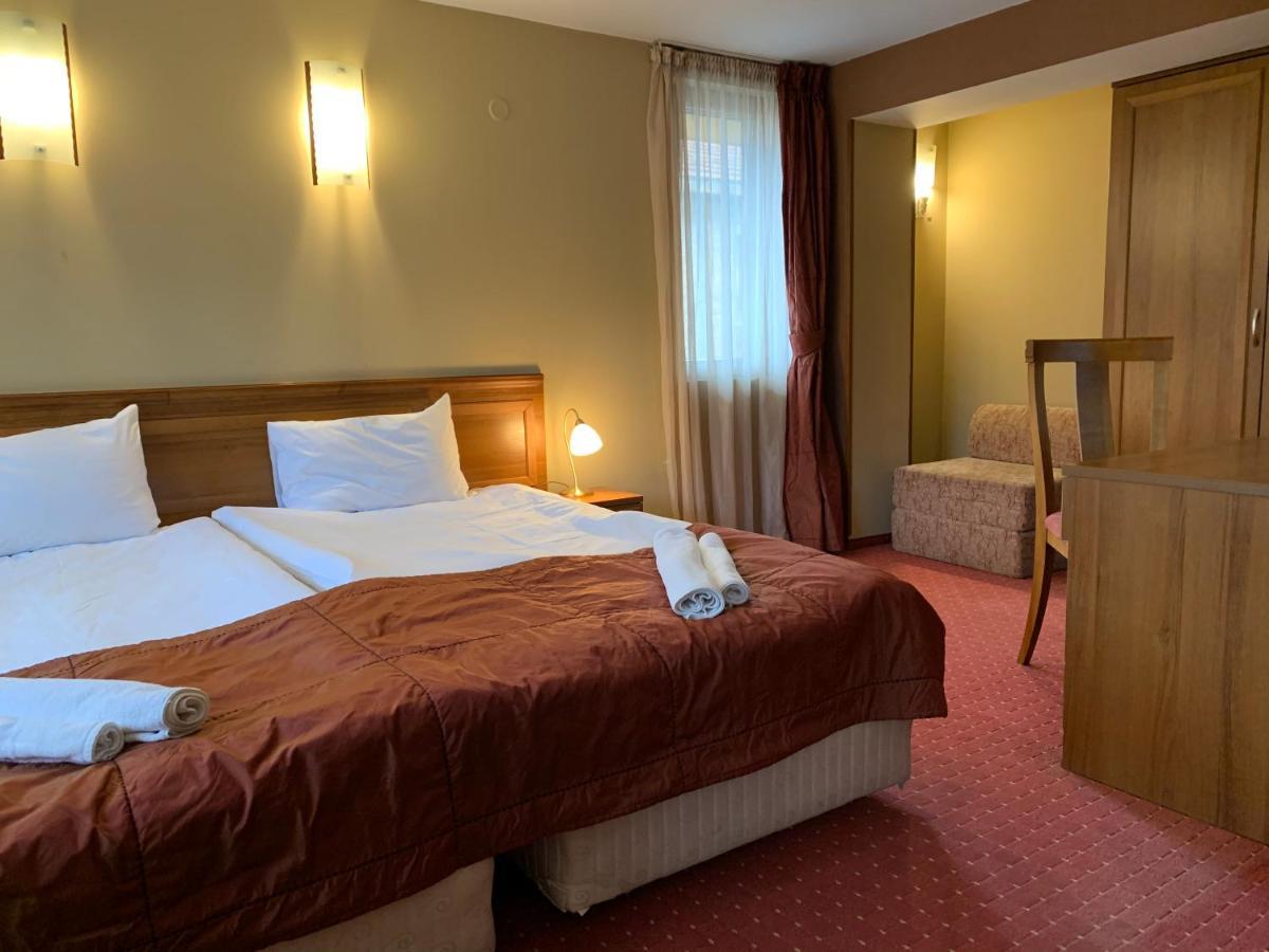 Hotel Asteri Bansko - Organic Food From Small Local Farms By Asteri Hotels Extérieur photo