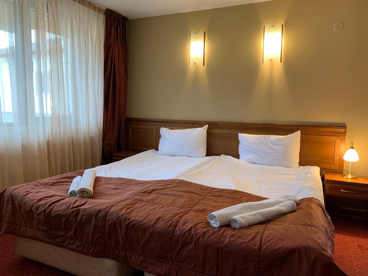 Hotel Asteri Bansko - Organic Food From Small Local Farms By Asteri Hotels Extérieur photo