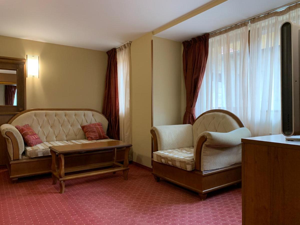 Hotel Asteri Bansko - Organic Food From Small Local Farms By Asteri Hotels Extérieur photo